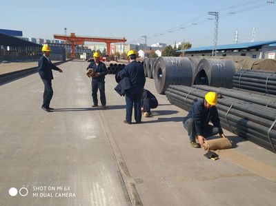 装卸班组创建标准化货场的安全优先策略